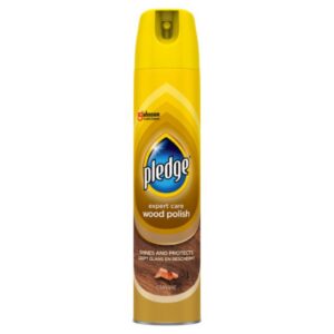 PRONTO Pledge proti prachu multifunkční hnědé 250ml Pronto Pledge na nábytek je kvalitní čisticí prostředek se včelím voskem. Dokonale odstraňuje prach