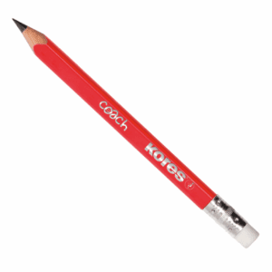 Tužka školní KORES trojhranná s gumou Coach JUMBO Grafitová tužka KORES Coach v Jumbo velikosti se speciální tuhou pro jemné psaní. Ideální pro malé školáky a předškoláky při výuce psaní. Trojhranný ergonomický tvar zajišťuje správné držení tužky.