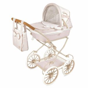 Skládací kočárek pro panenky s taškou Verona 2024 - 81 cm Skládací kočárek pro panenky s taškou Verona 2025 – 81 cm je elegantní model z jemné pastelové kolekce Verona