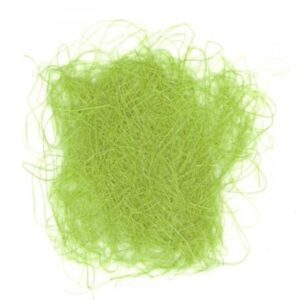 Sisal kokosové vlákno 25g jarní zelené Dodejte svému tvoření přírodní nádech se sisalovým vláknem. Tento 100% přírodní materiál se získává z listů agáve sisalové a vyniká svou pevností a texturou.